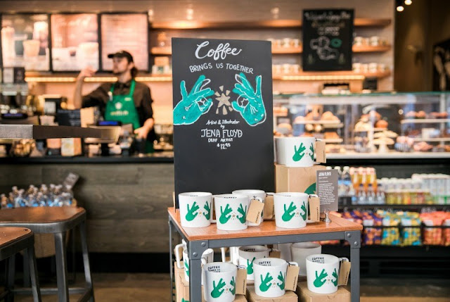 Starbucks-inaugura-primer-café-para-personas-sordas