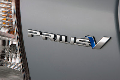 2012 Toyota Prius V Badge