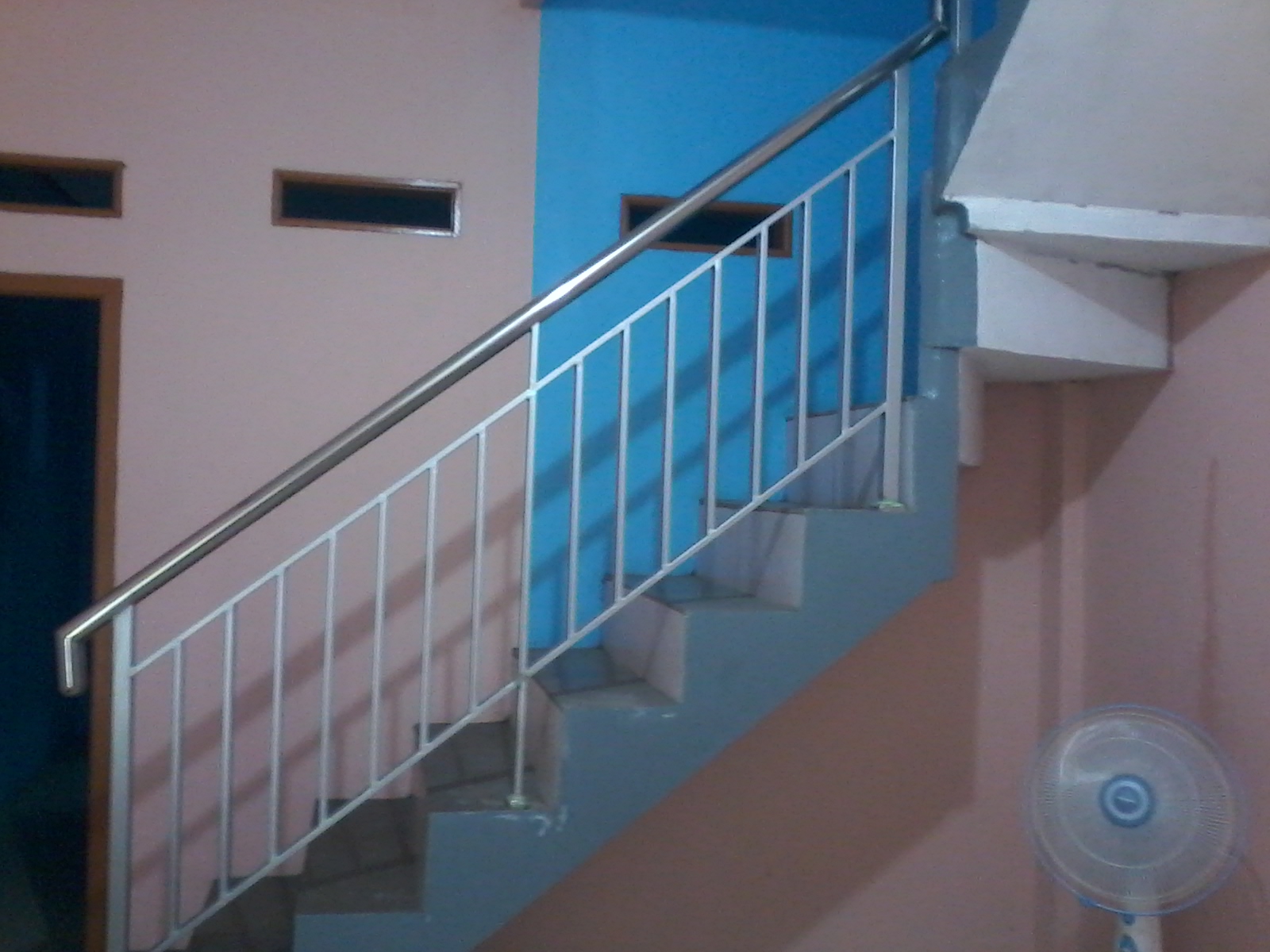  Pagar  Balkon Stainless Steel MISBAH JAYA LAS