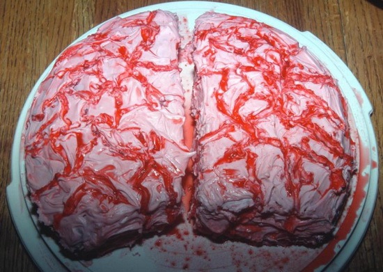 bizarre_birthday_weird_ccakes_13