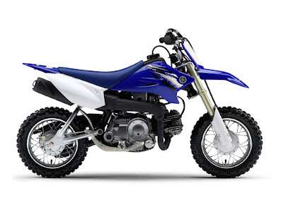 Yamaha_TT-R50E_2012_1280x960_Blue_01