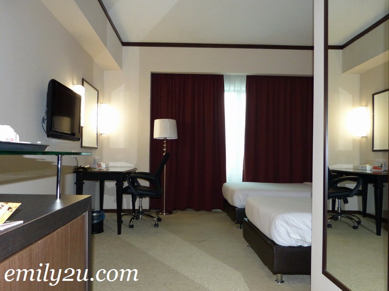 Kinta Riverfront Hotel - Standard Room  From Emily To You