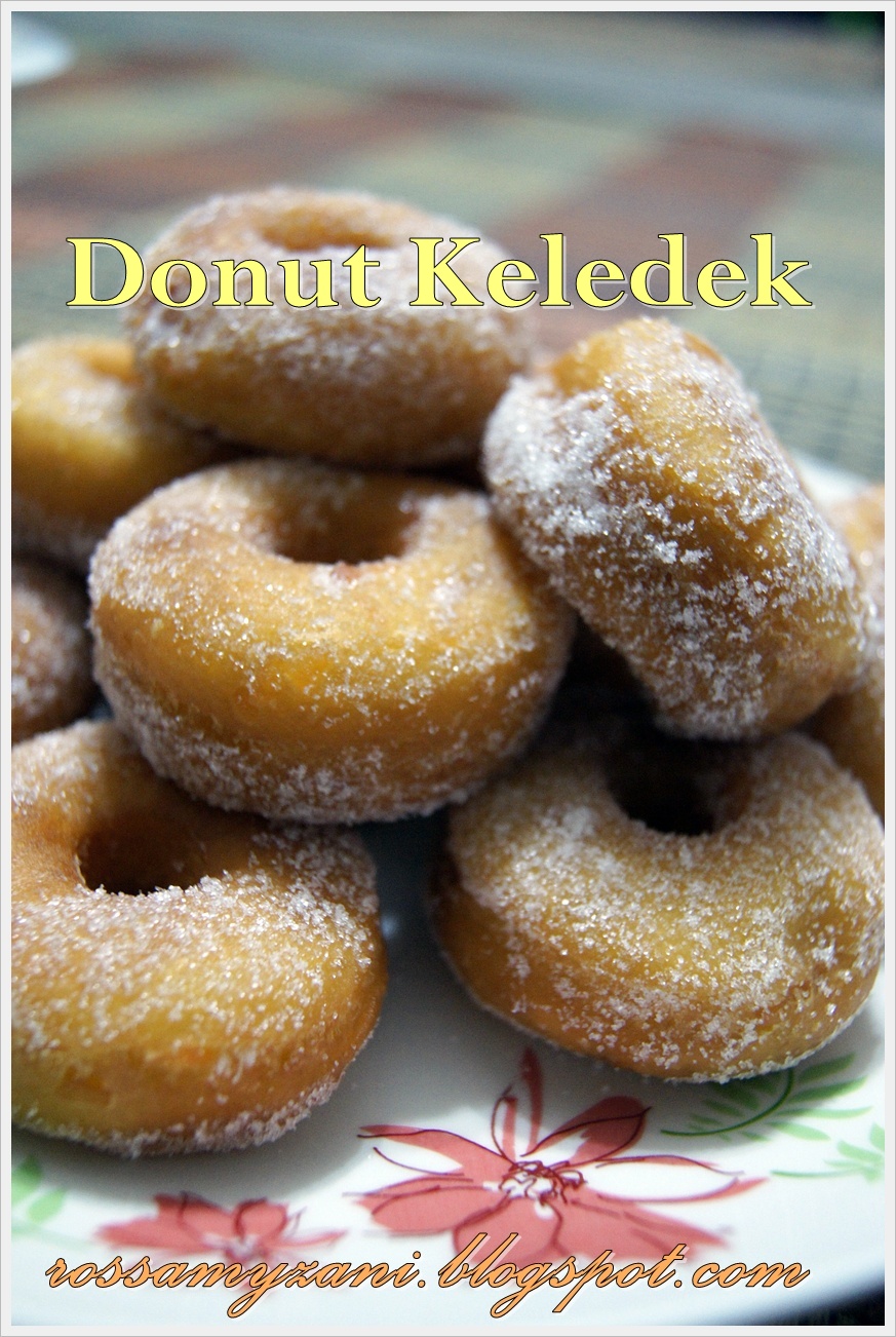 Dari DuniaKu: Donut Keledek Kuning