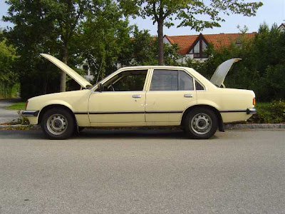 Opel Rekord on airbags