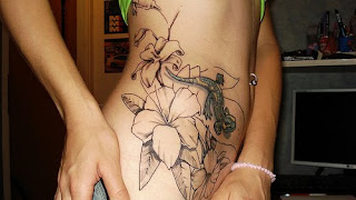 Flower Hip Tattoo Design Photo Gallery - Flower Hip Tattoo Ideas for Girls