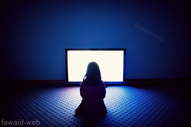 إيجابيات وسلبيات التلفاز في تربية الأطفال