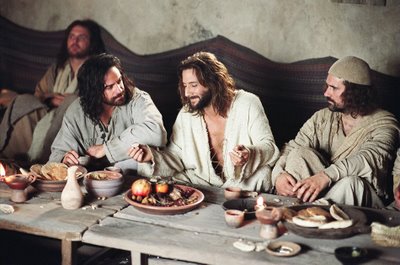 Resultado de imagem para jesus na mesa