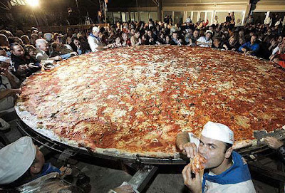 pizza terbesar