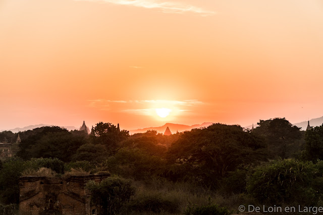 Vue du Monastère Shew Man Yin Taw- Bagan - Myanmar - Birmanie