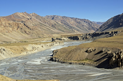 Ashwin takes us on a virtual trip to 1 of the most magnificent places inward Bharat  IndiaTravel; Lahaul & Spiti: The Wilderness Beckons.