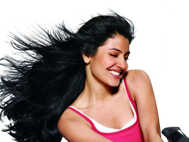 Anushka Sharma HD Wallpaper