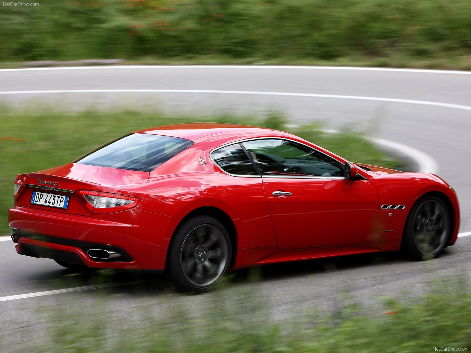 Hình ảnh siêu xe Maserati GranTurismo S 2009 & nội ngoại thất