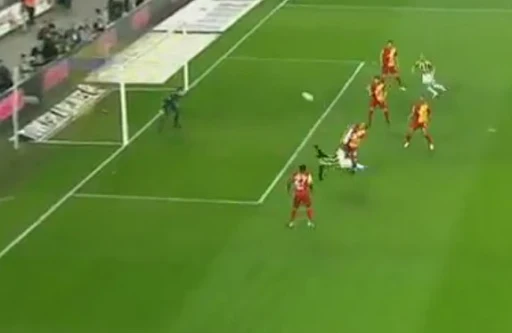 Fenerbahçe striker Moussa Sow hits an overhead-kick to score against Galatasaray