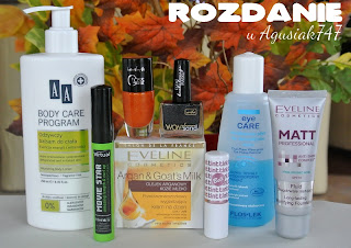 http://agusiak747.blogspot.com/2013/12/rozdanie-swiateczno-noworoczne.html