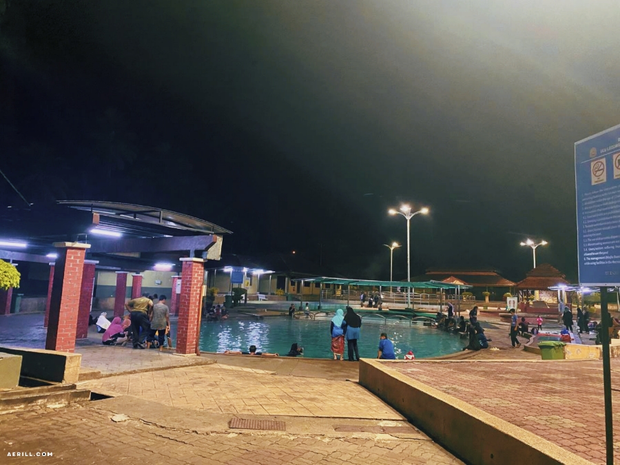 Pengalaman Menginap di Pusat Rekreasi Air Panas Ulu Legong, Baling