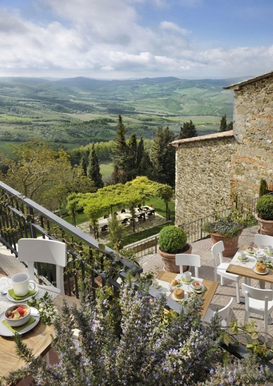 Hotel-Monteverdi-by-Ilaria-Miani-Castiglioncello-del-Trinoro-Italy-12