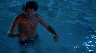 Jon Bernthal Shirtless on Eastwick s1e03