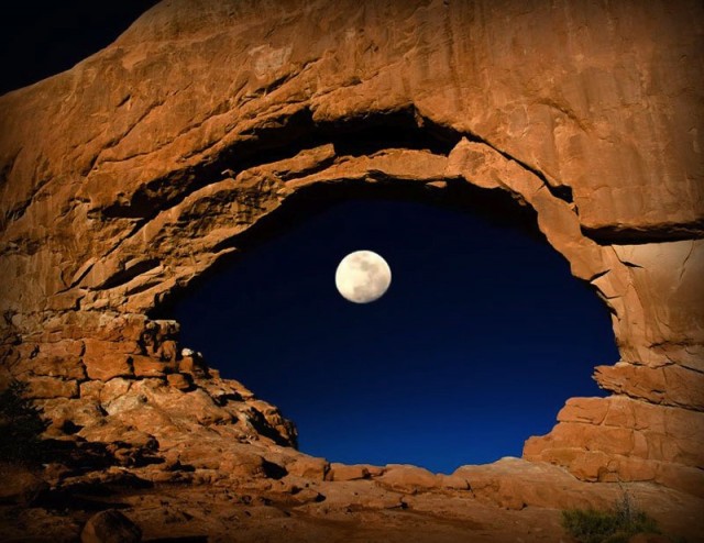 The eye of the Moon