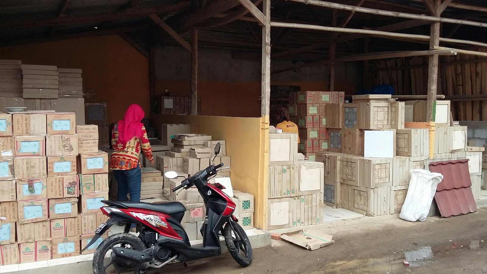  KERAMIK  MURAH  DAN BERKUALITAS DI Subang Gudang Keramik  