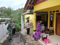 Babinsa Tlaga Koramil 14/Gumelar Kembali Lakukan Pemantauan Tracking Swab Covid-19