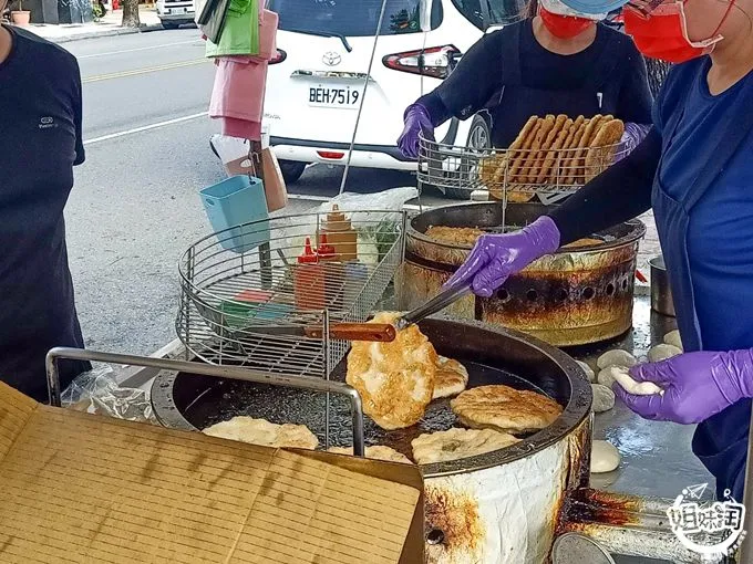 高雄三民區甜點推薦-三輪車蔥肉餅