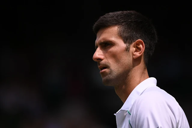 Novak Djokovic chega mais uma vez às quartas de final em Wimbledon