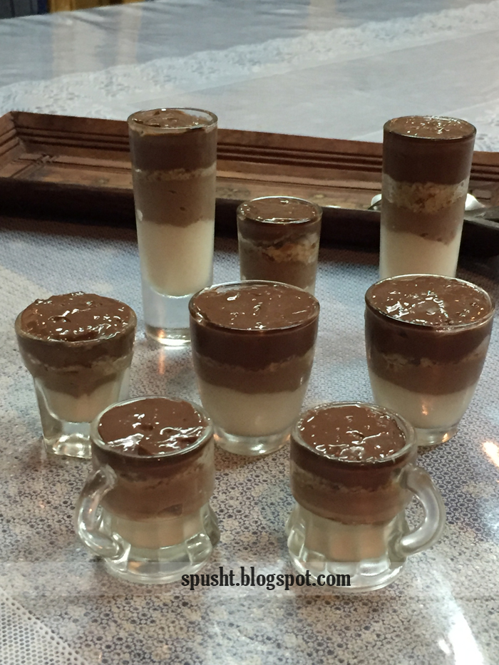 Vanilla and Chocolate Eggless Layered Pudding