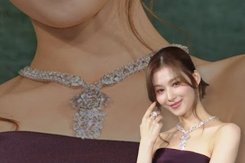 TWICE’s Sana Breaks Record for Wearing the Highest Value Jewelry on a Red Carpet