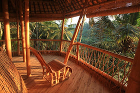11-Ibuku-Architecture-Bamboo-House-on-4-Levels-www-designstack-co