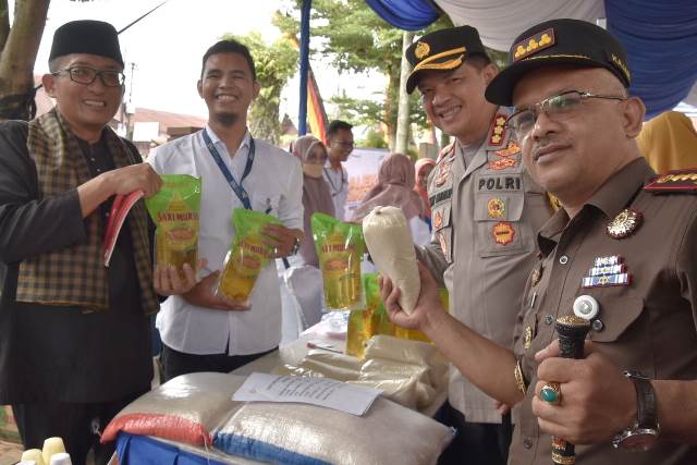 Warga tak Perlu Panik dengan Memborong Belanjaan