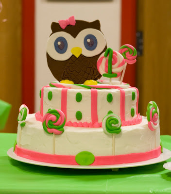  Birthday Cakes on Mammalog  Bright Eyed Owl Birthday Cake