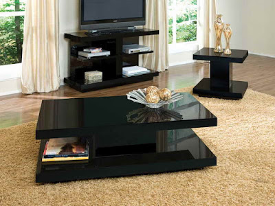 Living Room with Coffee Table Will Bring a Modern Design