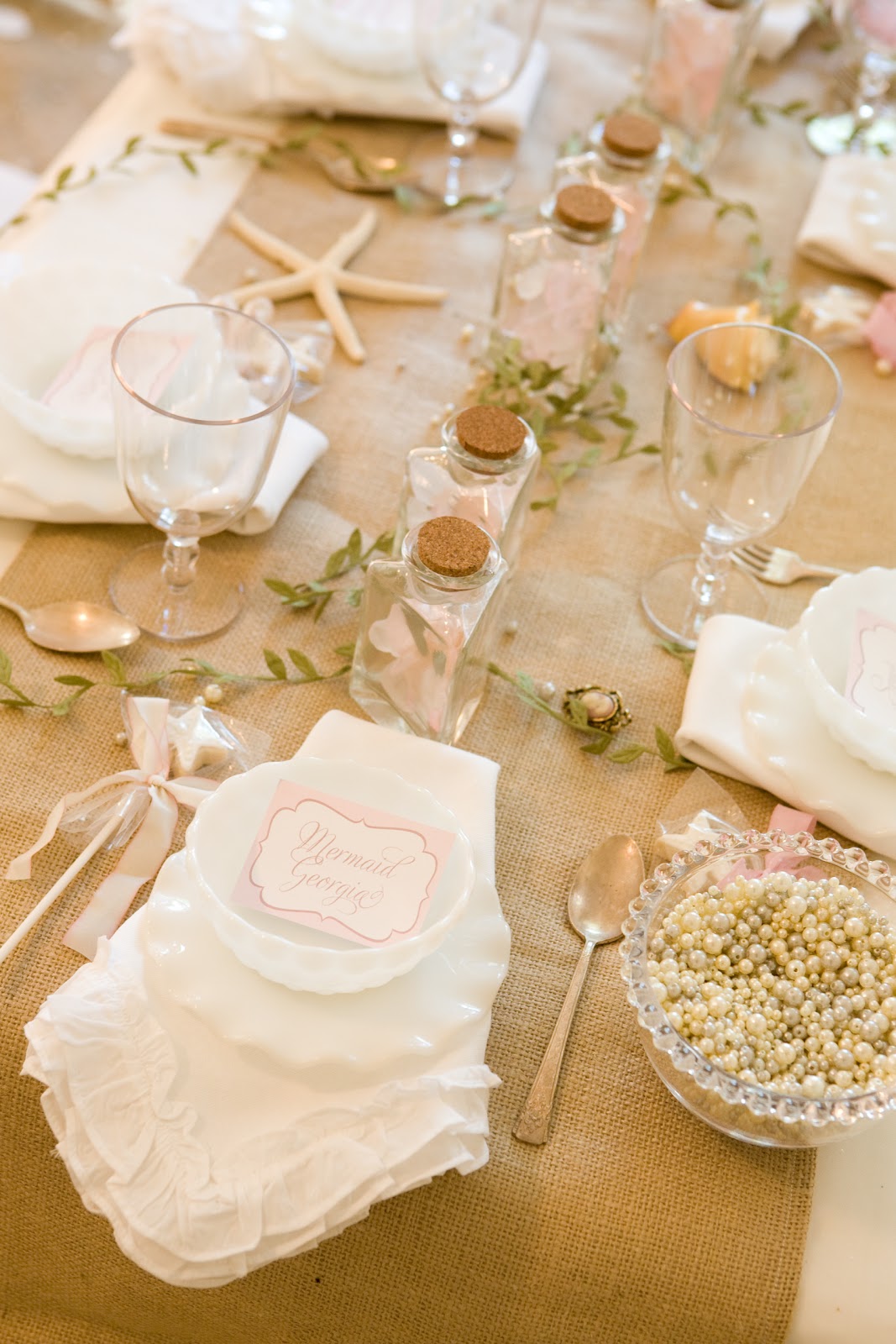 burlap table runners, wedding