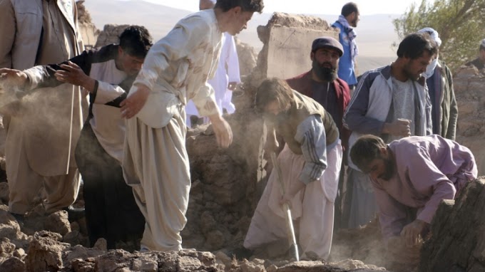 Fortes terremotos matam mais de 2.000 no Afeganistão