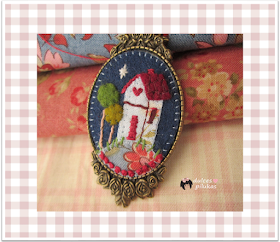 broche casita