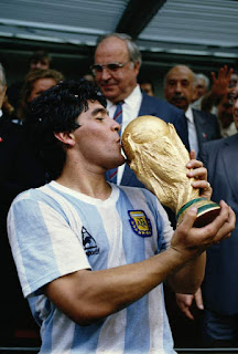 The world soccer star, Diego Armando Maradona, dies