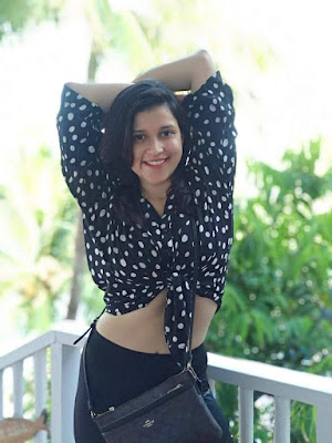 Mannara Chopra latest hd images