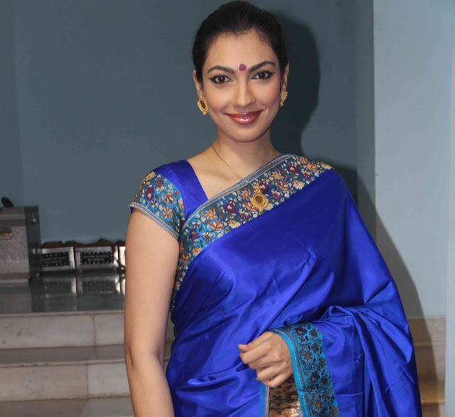 Yukta Mookhey Wallpapers Free Download