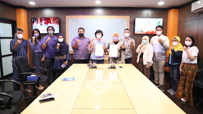 STIKOSA AWS SIAP GARAP EVENT DIGITAL BERSAMA JTV STIKOSA AWS SIAP GARAP EVENT DIGITAL BERSAMA JTV