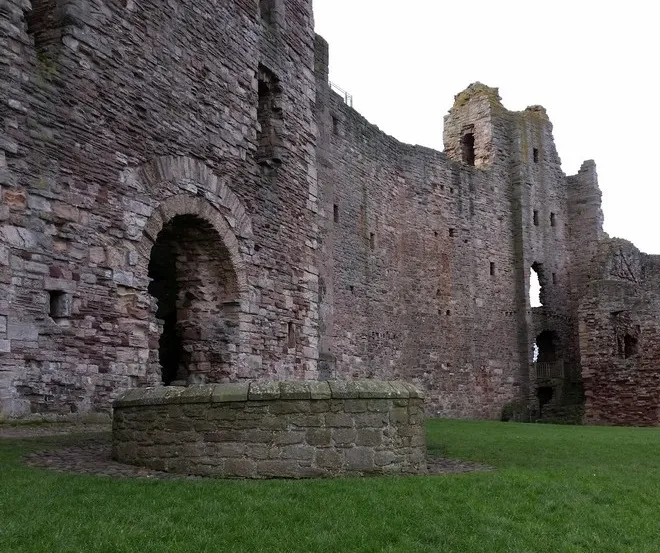 Tantallon Castle