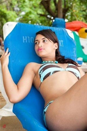 Himashi EkanayakeSexy Girls Pictures