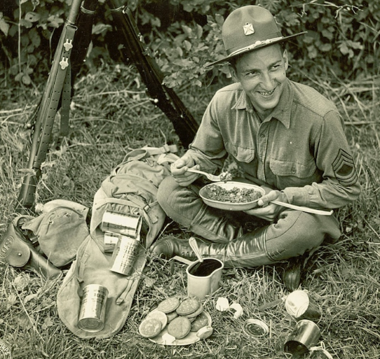 what did ww2 soldiers eat- soliders food packet ww2