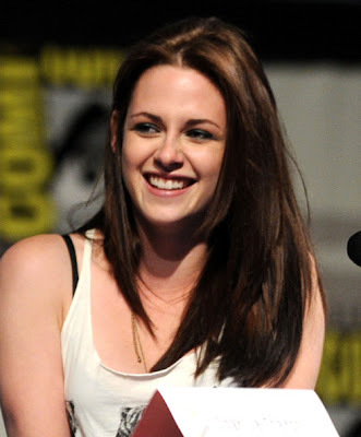 Kristen Stewart Wallpaper smile