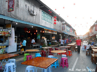 Siniawan Night Market at Siniawan Bau Sarawak (March 19, 2016)