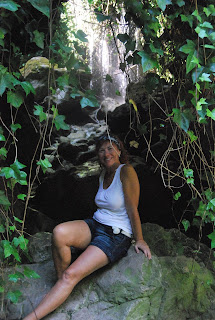 Satisfecha con la visita a esta maravilla de la naturaleza Gruta de Cuadros Jaeén