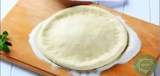 طريقة عمل عجينة البيتزا في المنزل