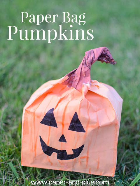 Paper Bag Pumpkins- easy and fun Halloween decor that kids can make.  Leave them plain as a craft for fall, or add a jack-o-lantern face as a Halloween activity.  Fun for preschool, kindergarten, or elementary.