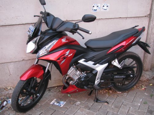Spesifikasi Honda CS1 + Modifikasi dan Harga Terbaru ...