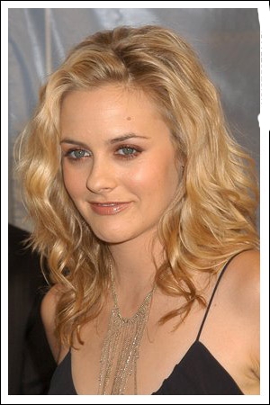 Alicia Silverstone Romance Hairstyles Pictures, Long Hairstyle 2013, Hairstyle 2013, Short Hairstyle 2013, Celebrity Long Romance Hairstyles 2013, Emo Romance Hairstyles, Curly Romance Hairstyles