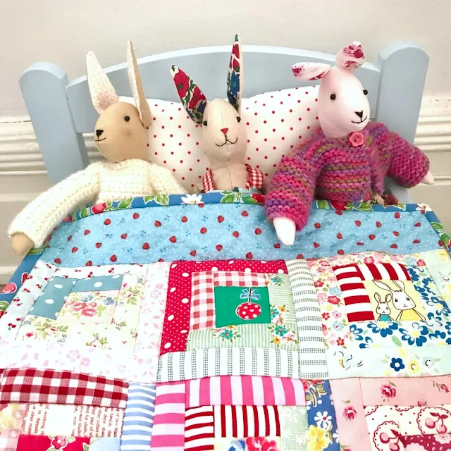 log cabin doll quilt